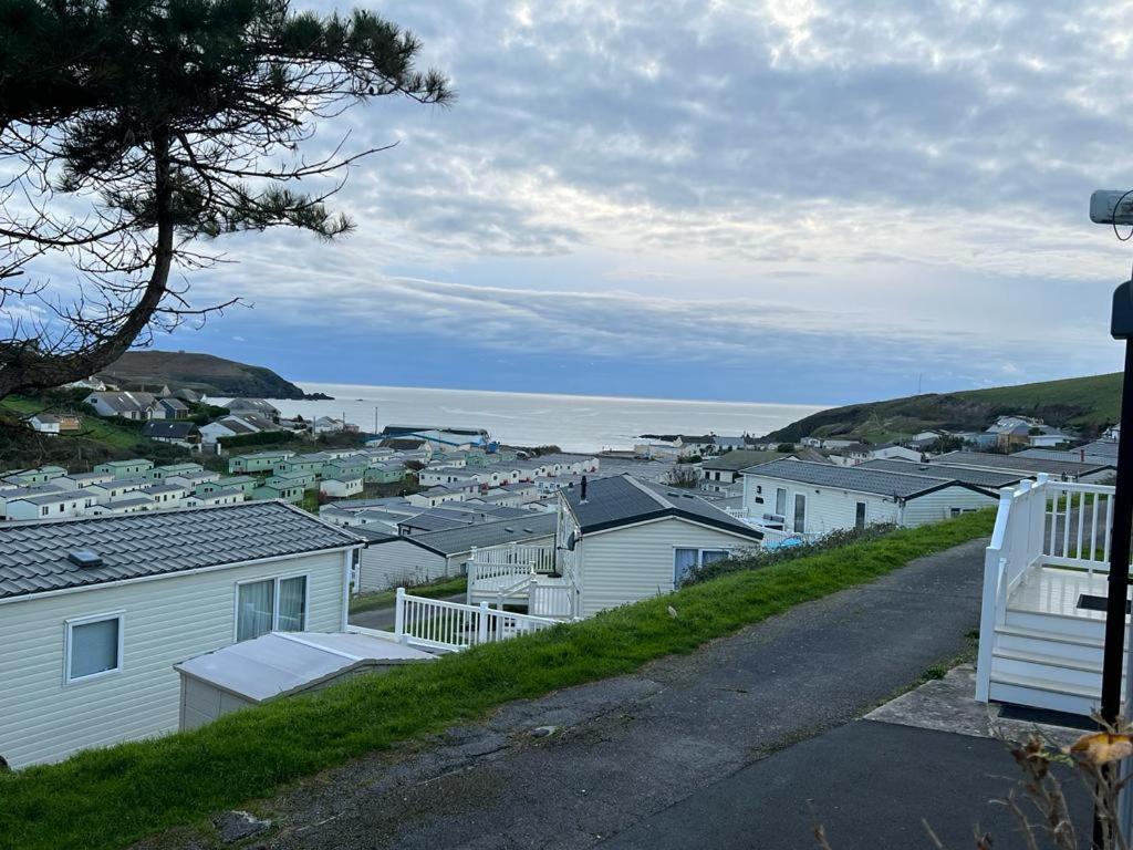 Ocean Pearl , 20 Circular , Challaborough Bay * Bigbury