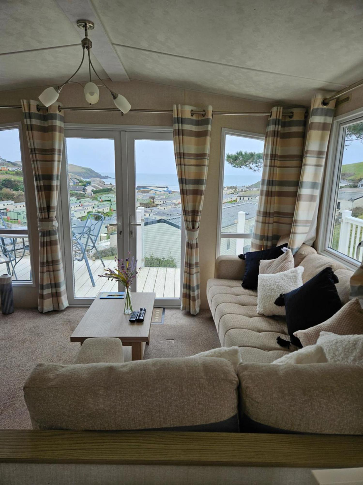 Ocean Pearl , 20 Circular , Challaborough Bay Bigbury